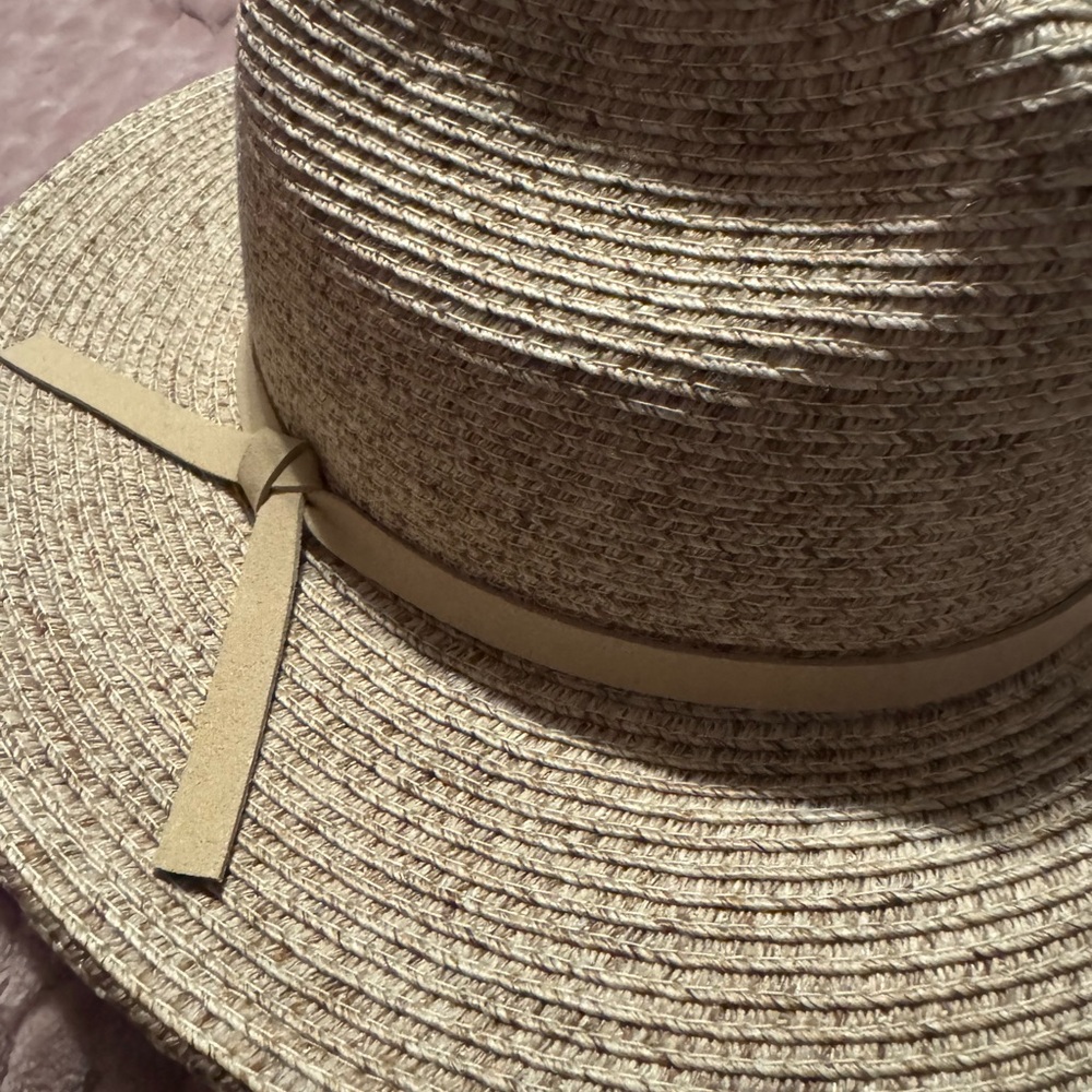 Sonoma Women's hat - Picture 2 of 8